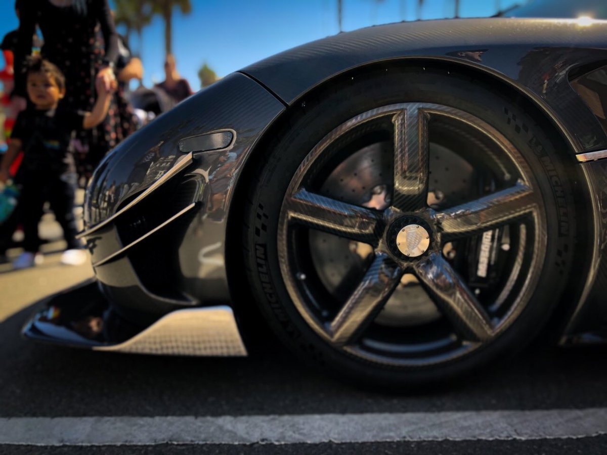 KingHill33's tweet photo. Agera RS Thor (1) https://t.co/J7LVQYDwrb