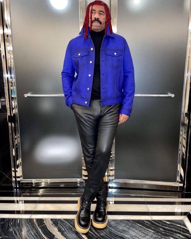 youngvlonevic's tweet image. cant wait to get rich and start dripping like this #kingvamp