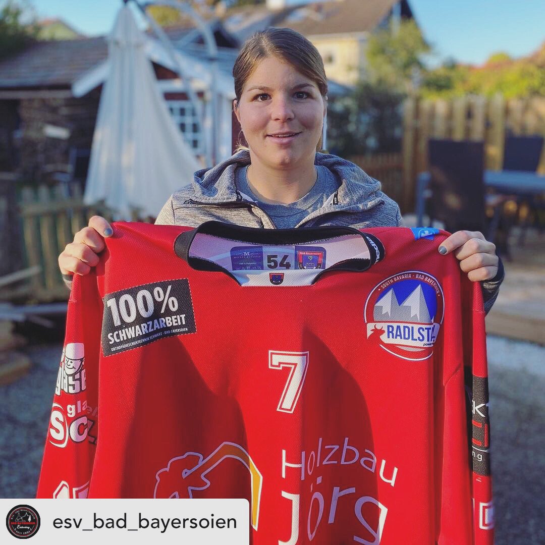 ZornJ7's tweet photo. Ab sofort auch für Bad Bayersoien spielberechtigt 🙌🏼😎
Danke für die Möglichkeit 🤓
_____
#badbayersoien #Doppellizenz #letzfetz #jz7 https://t.co/UkZoBEbtd2