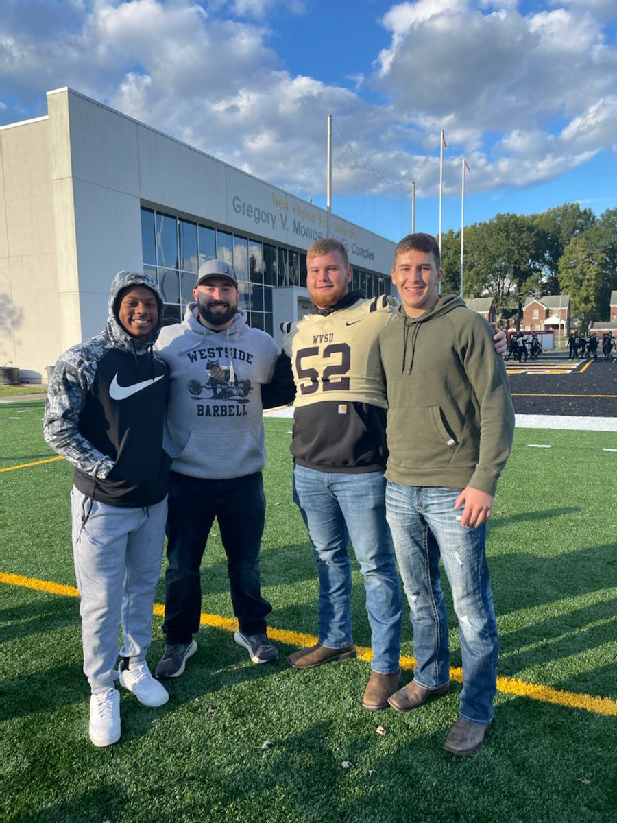 Great game day visit <a href="/WvsuFootball/">WVSU Football</a> @qwil35 <a href="/CoachDMiller74/">Coach Daniel Miller</a>