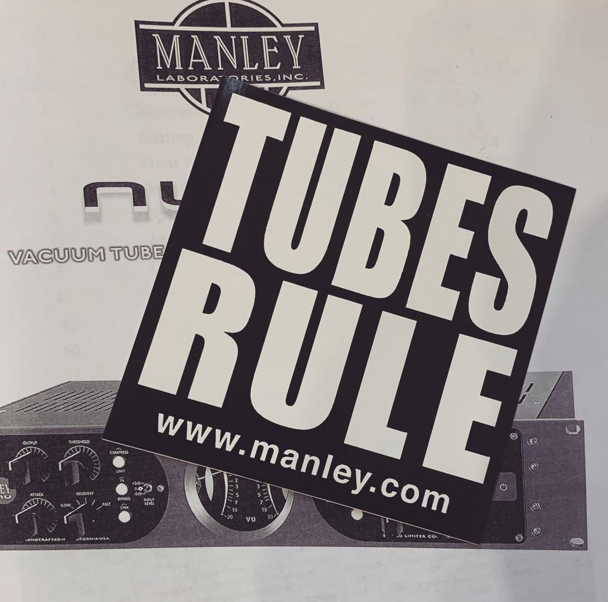 manleylabs's tweet photo. Dreams do come true!
I finally own a Manley! ๐ฆ๐ฎ๐
๐ฃ: @HillKourkoutis
๐ธ: https://t.co/BCvUzrW8TS
#producer #producerlife #mixingengineer #engineer #studiolife #recordingsstudio #manley #manleylabs #manleynumu #numu #tubes #fet #mixbus #yslpro #yslproducts https://t.co/eT8UC9ovOB