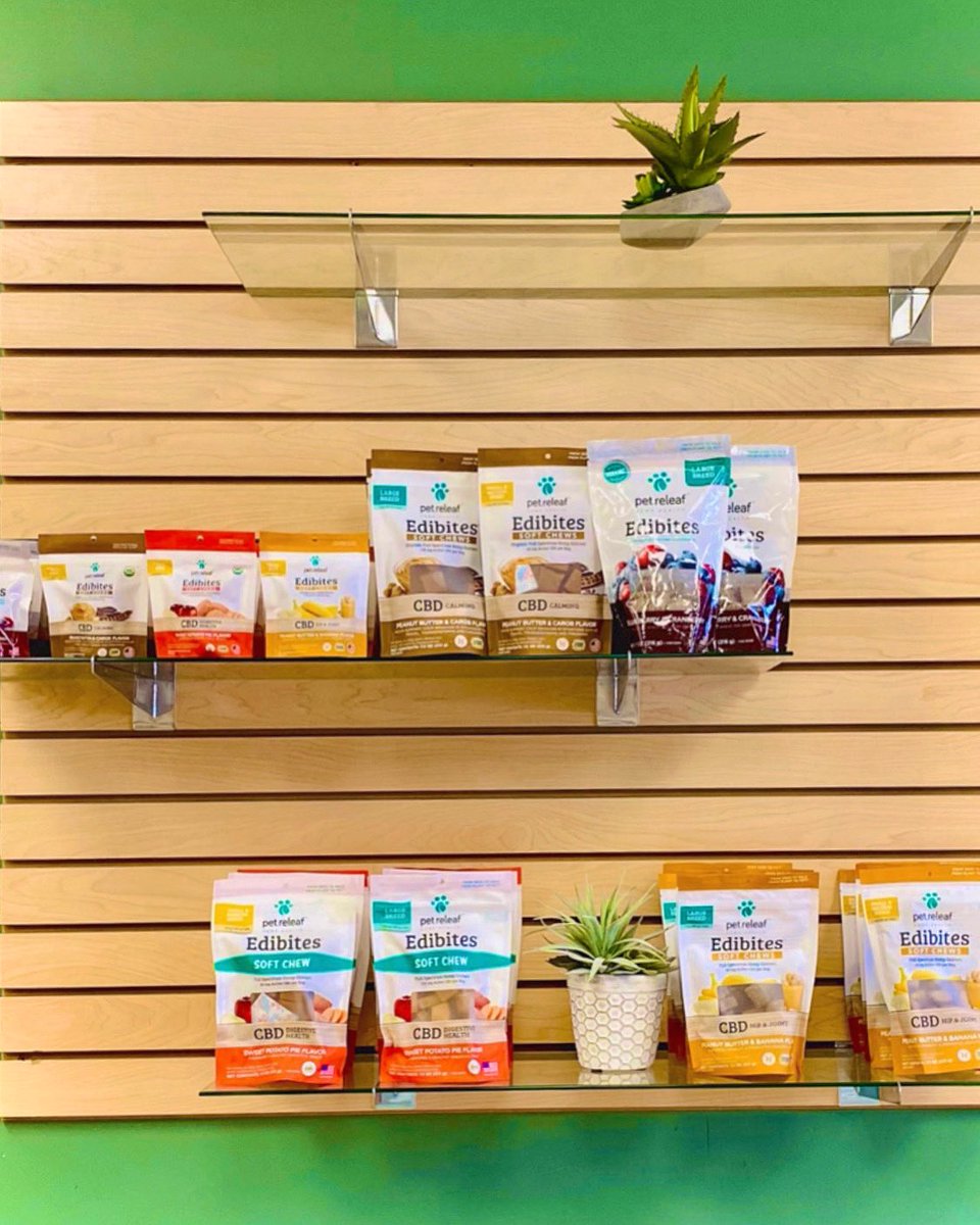 Hemp Health for your pet! 🐾 

🫐 Blueberry + Cranberry
crunch
🥜 Peanut Butter + Carob
soft chews
🍠 Sweet Potato Pie
soft chews
🥜🍌 Peanut Butter + Banana
soft chews

Start your pet’s day off the right way. 💛 

#491cbd #fullyrestocked #491cbd_lc #goodestboy #cbdforpets