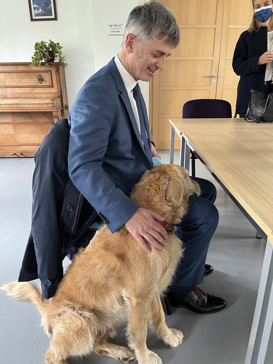 JMaireofficiel's tweet photo. #ESAT de l’Association #CapDevant, Marnes-la-Coquette : bel environnement de travail pour des personnes en situation de paralysie cérébrale. Aidé pendant la crise, il attend ses nouveaux clients. Merci à Madame Tabary et à la présidente Hélène Schuster et leur équipe ! #Emploi https://t.co/odfiB4qxnr