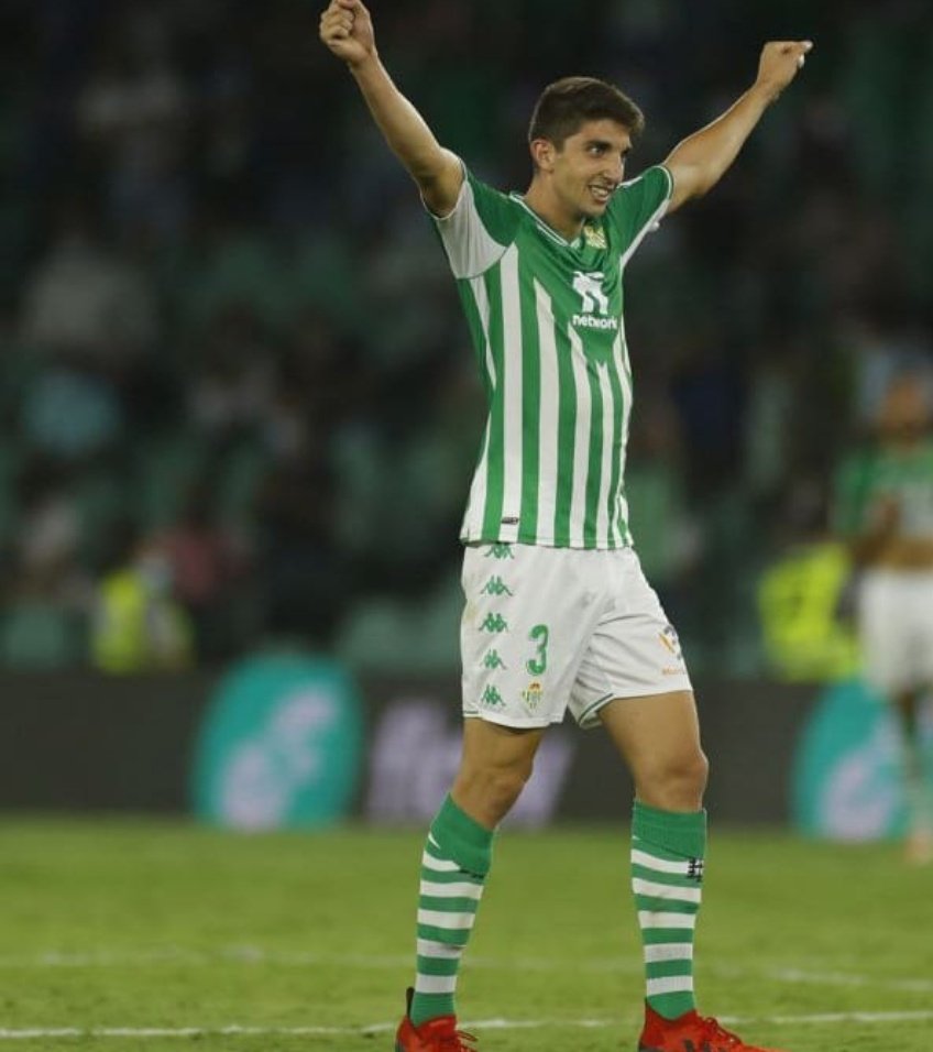 RBB_betis_1907's tweet photo. ¿Los mejores hoy? 
Yo digo que SÍ 💪🏽 https://t.co/V4tXBkfw02