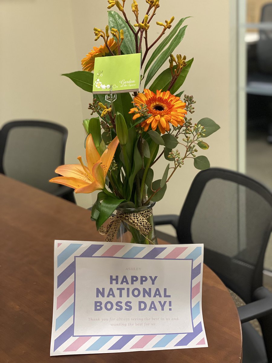 My team treated to some bright flowers for #NationalBossesDay !! Great way to brighten my Monday <a href="/HeatherSueirro/">Heather Sueirro</a>