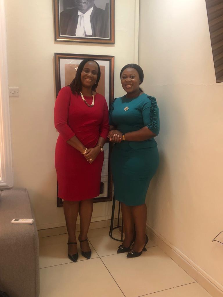 RebeccaMDerry's tweet photo. It's a distinction to meet you Dr. Antoinette Tsiboe-Darko (@Ani_Darko), the acting Executive Director of Danquah Institute (@DIDanquah). Thank you for this opportunity.
🆅🅾️🆃🅴 #️⃣1️⃣ 🆁🅴🅱️🅴🅲🅲🅰️
#UGDecides
#ThePeoplesRebecca
#TheWriteChoice https://t.co/nGzYA5nLKv