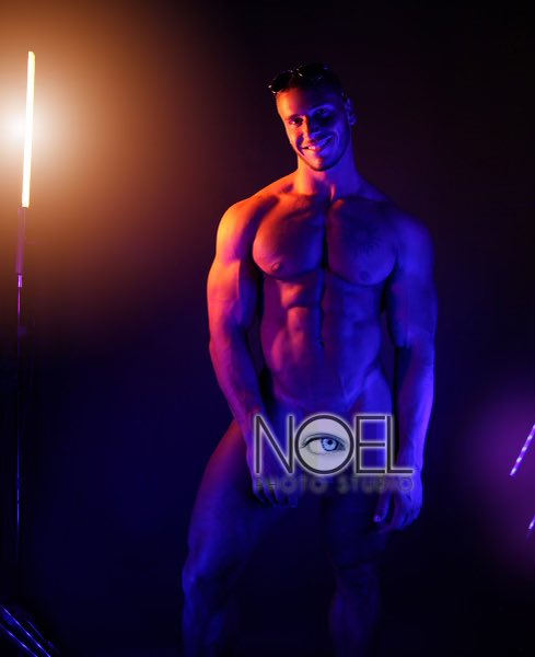 JohnBronco_'s tweet photo. Some cool pics from my shoot with @noelphotostudio retro 80’s look

https://t.co/4bX3m7dcvB

https://t.co/V2EL0E8mDg https://t.co/2iaJuE7Mn5