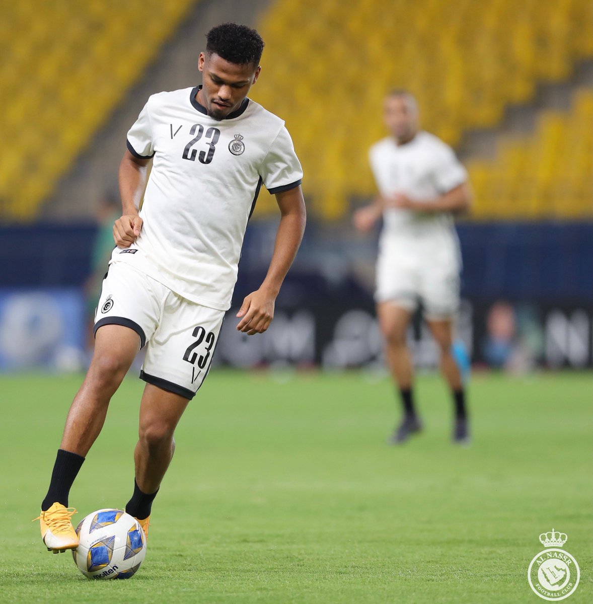 AlNassrFC's tweet photo. 📸 | 💛 https://t.co/crRbV3zjqN