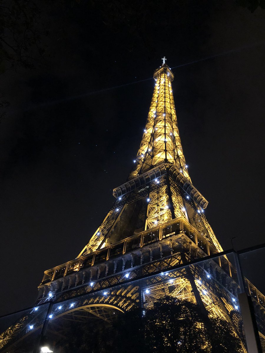laiabaranera's tweet photo. Eternamente enamorada de esta ciudad 🤍 Paris je t’aime https://t.co/SXbTlyanp5