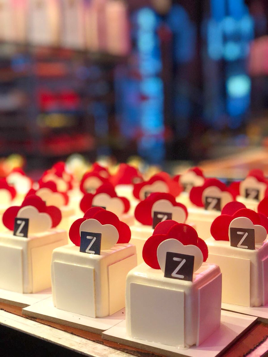 adriano zumbo tweet media