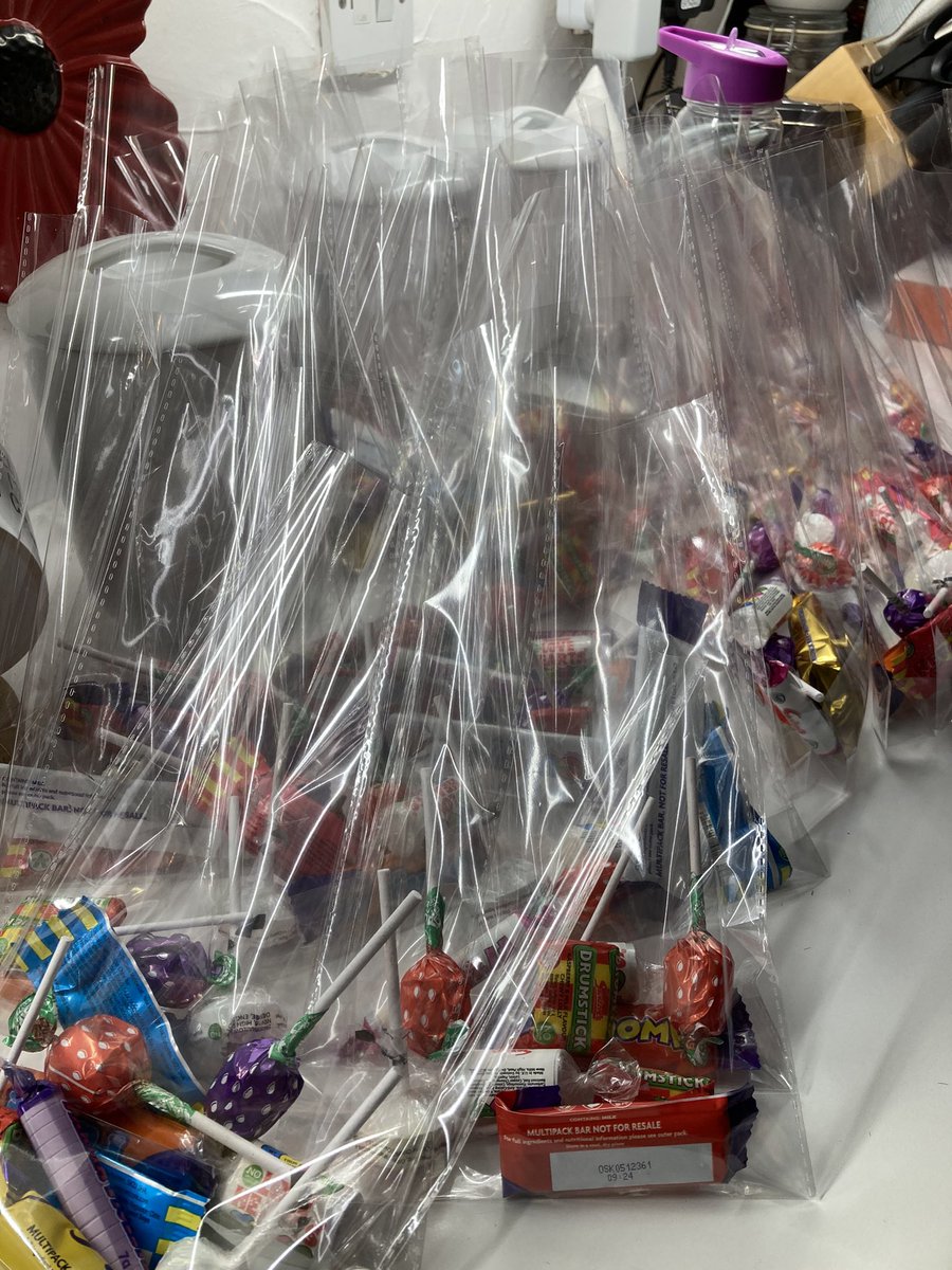Ms_KingTeacher's tweet photo. Christmas gift prep for the GREATEST TUTOR GROUP… #weareTLA #TLAtogether it’s NEVER to early! 🤶🏻 https://t.co/cKMazt7NTX