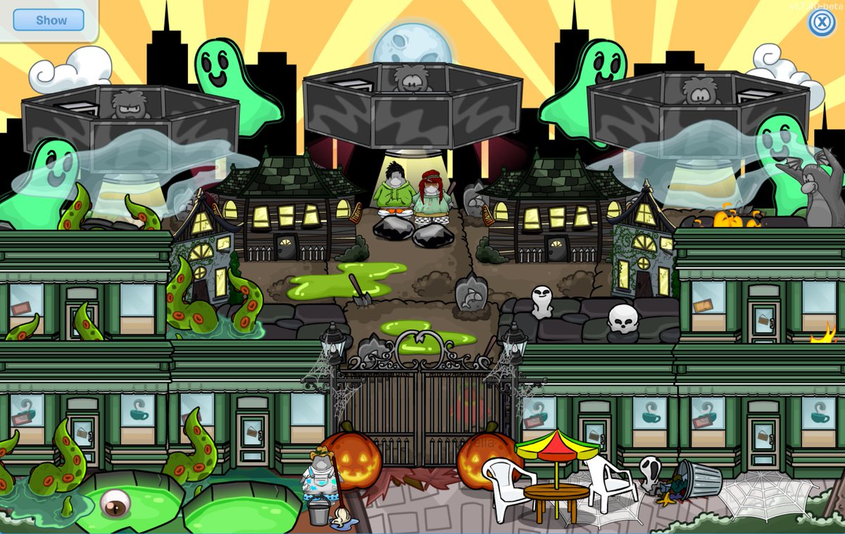 I made an alien invasion for the Halloween Igloo Competition! Good luck everyone!👽🛸