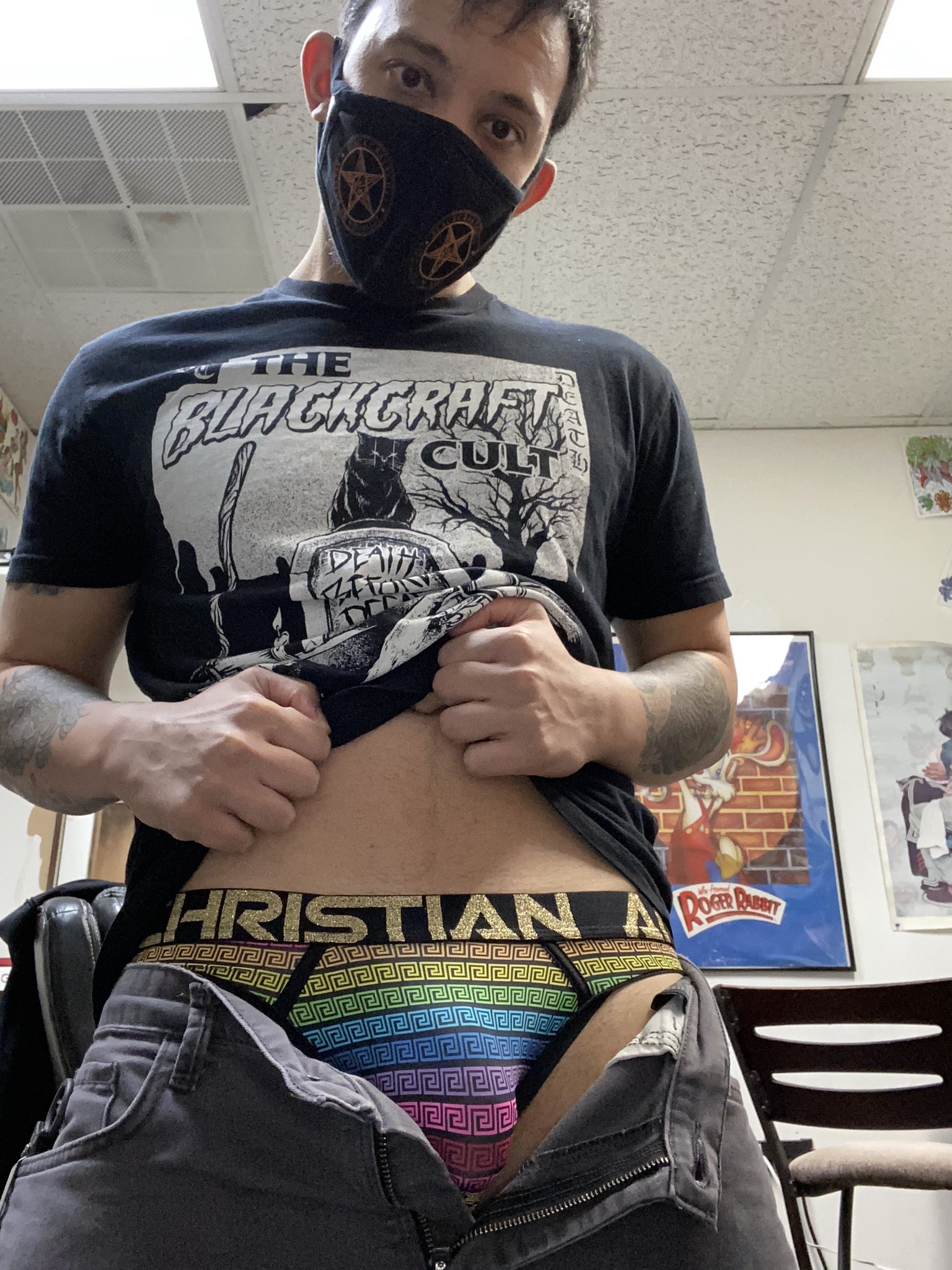 1 pic. Keep it a secret at work ????? #andrewchristian #bisexual #erotica #onlyfans #LGBTQIA https://t