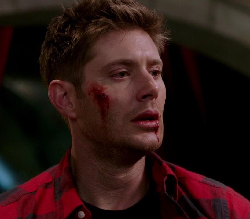 angeIackles's tweet photo. gonna scream he's so fucking sexy https://t.co/wihp5kPcY4