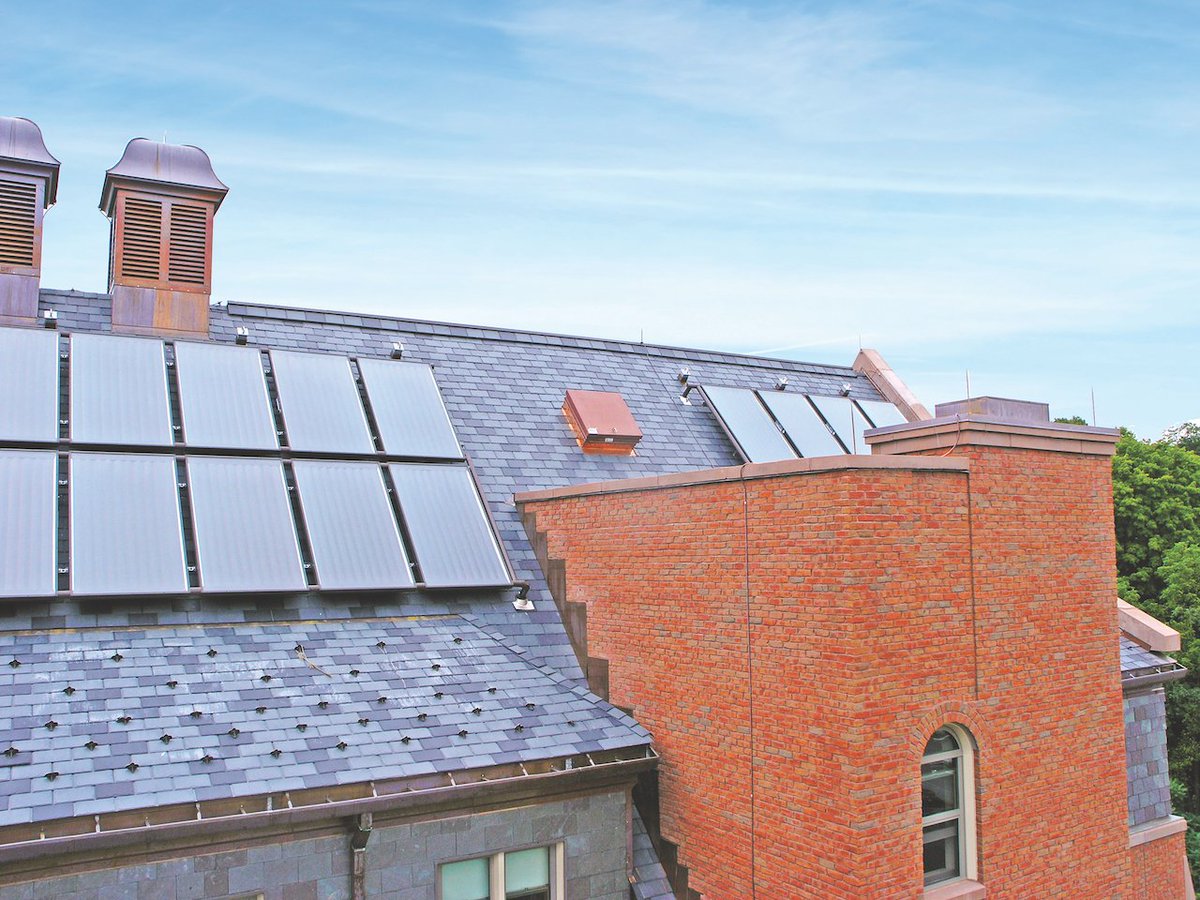 mtholyoke's tweet photo. President Stephens writes to clarify Mount Holyoke Collegeβs climate action commitments, including investment strategies, greening the campus and climate justice. Click the link below to read the entire letter. https://t.co/rUFxqZ1xW1 https://t.co/9im6c8Pozp