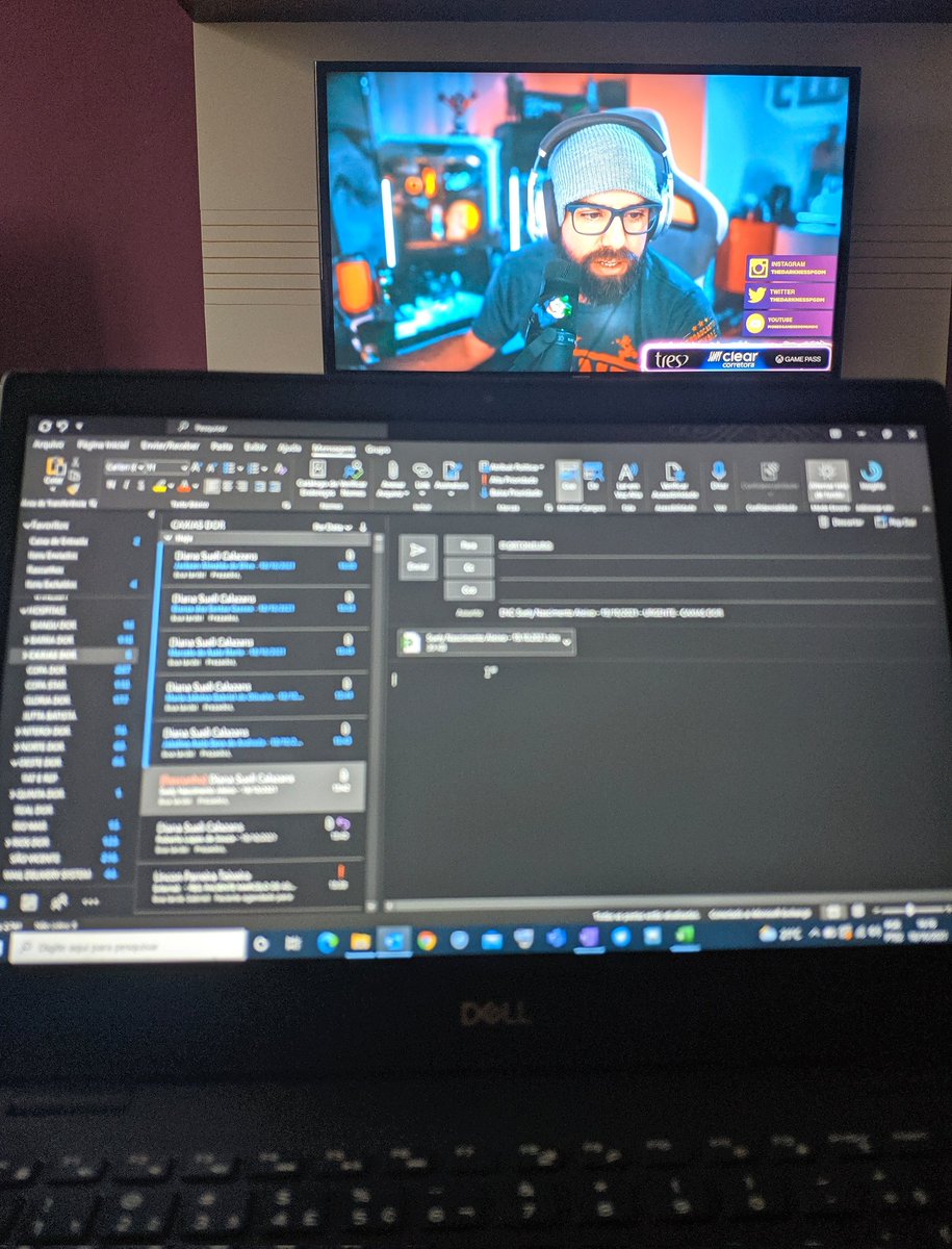 GabrielNasc23's tweet photo. Trabalhando e assistindo essa live de qualidade
#pgdmara #pgdmaranga @TheDarknessPGDM @sra_maravilha @Parangafps https://t.co/nuxJPMdeGP