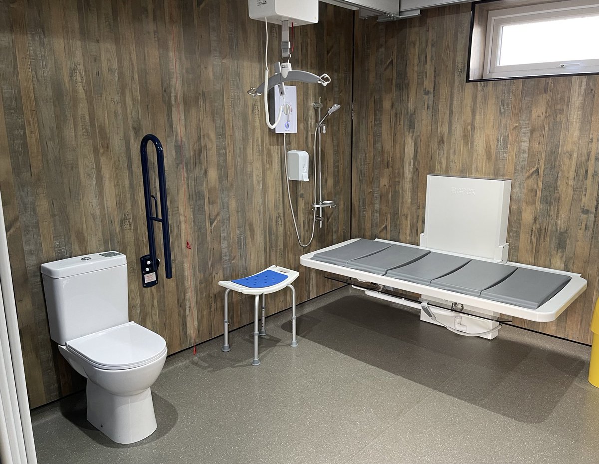 MatlockFarmPark's tweet photo. Our brand new ACCESSIBLE CHANGING ROOM is now operational!
Just enquire at our entry or shop if you wish to use it.

@access4alluk @AccessibleHols1 @AccessibleDS @vpdd @chesterfielduk @MacclesfieldVIC @AshbourneMuseum @ChesterfieldVIC #changingplaces #radarkey https://t.co/ulnKo13CWI