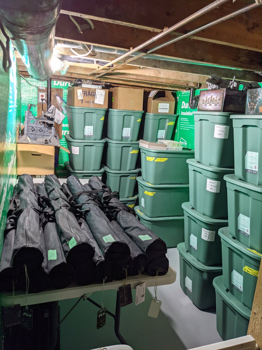 Got the hobby storage room all sorted this weekend. I've got a killer to do list for next year to get ready for events.

What did YOU get up to? 

#hobbyhacks #painting #paintingminiatures #hobbyspace #tabletopgaming #tabletop #wargaming #organization #WarhammerCommunity