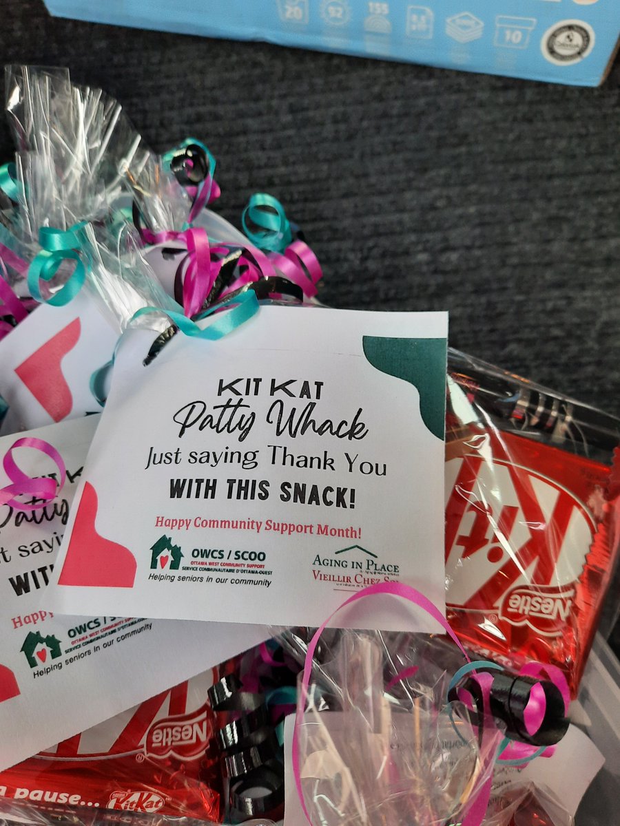 OttawaWestCS's tweet photo. Day Program week celebrations continue! Roses for our Day Program PSW's and chocolate treats for our staff! #FunwithPuns #CommunitySupportMatters #OWCSDP #CSM2021 https://t.co/l0KVFxTJFE