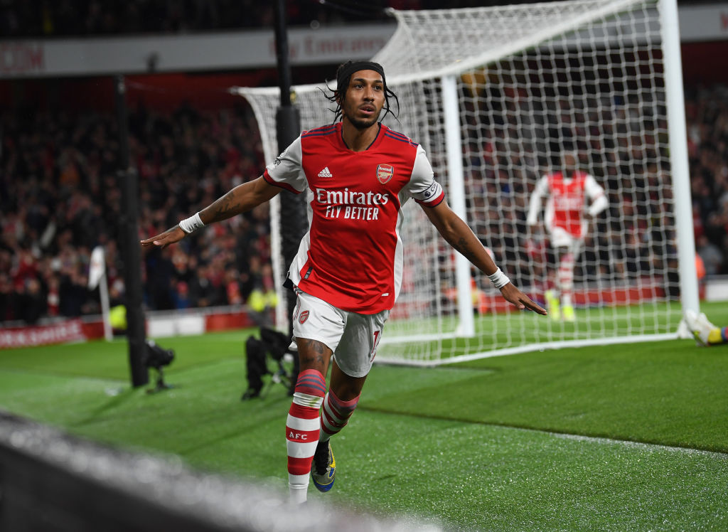 OfficialFPL's tweet photo. SCOUT: Pierre-Emerick Aubameyang (£9.9m) has scored in each of his last three home matches

In total, he’s amassed 375 points over 60 appearances at the Emirates, compared to 275 in 60 matches on the road

#FPL #ARSCRY https://t.co/PhlVcaCAOI