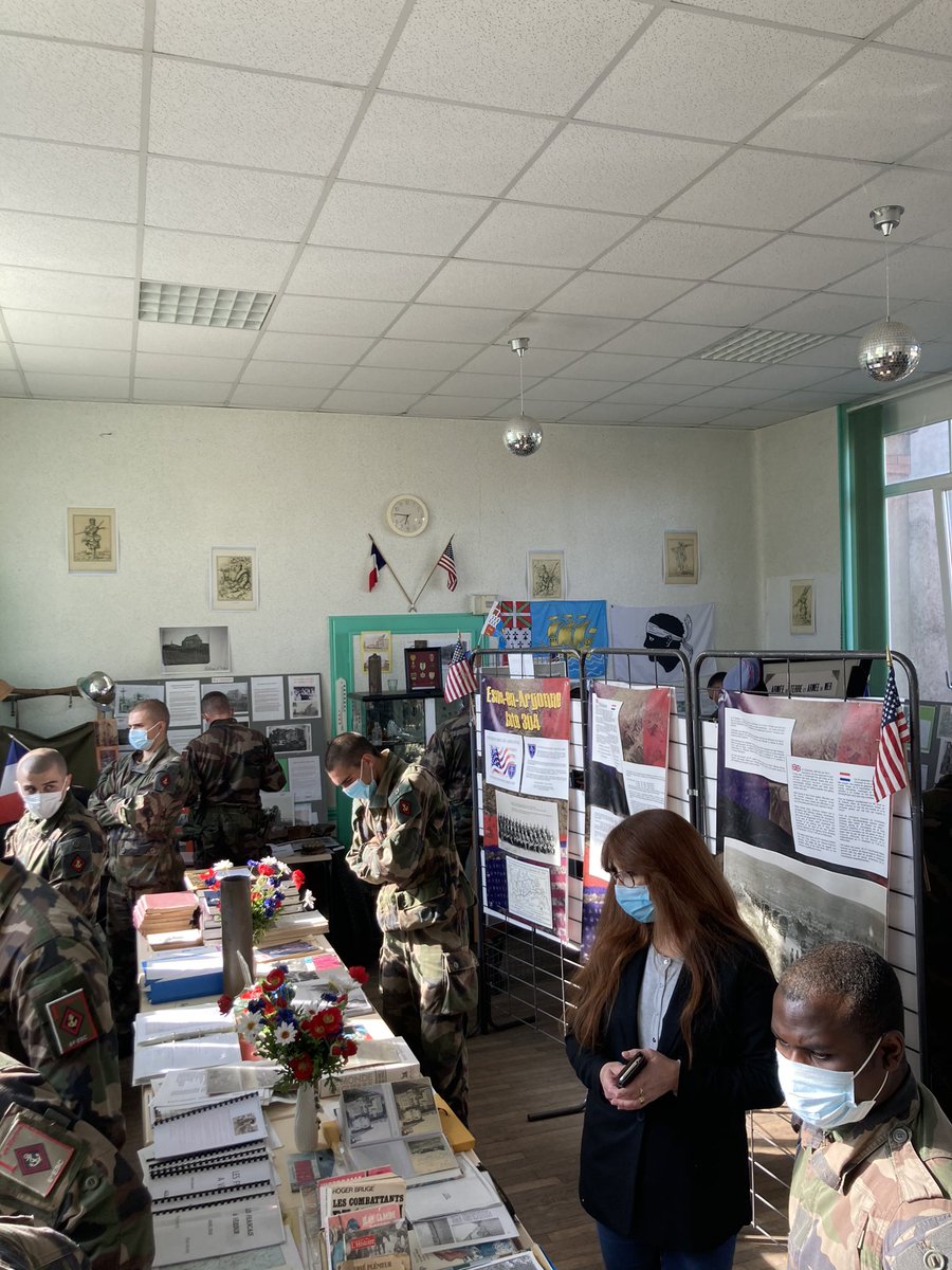 Chattancourt's tweet photo. Aujourd’hui nous avons accompagné le 1er RIMA pour la marche au képi des jeunes engagés. Un parcours sur les champs de batailles d’#Avocourt, #Esnes et #Chattancourt. La remise des képis a lieu sur la colline du #MortHomme, haut lieu de #mémoire des deux guerres. #1RIMA @1er_RIMa https://t.co/I9UKzcdejT