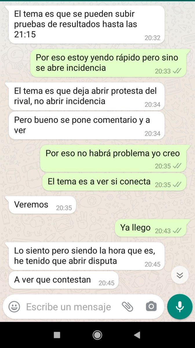 Fraan28_'s tweet photo. Primera ronda de La Liga vs @dani69acosta directivo de un equipo de ESports , no nos conectan los partidos , le doy una solución para jugar , acepta , me doy un paseo de 20 minutos para intentarlo con otra red , conecta y cuando llegó ya ha reportado, darle el máximo RT posible. https://t.co/R36m0633ik