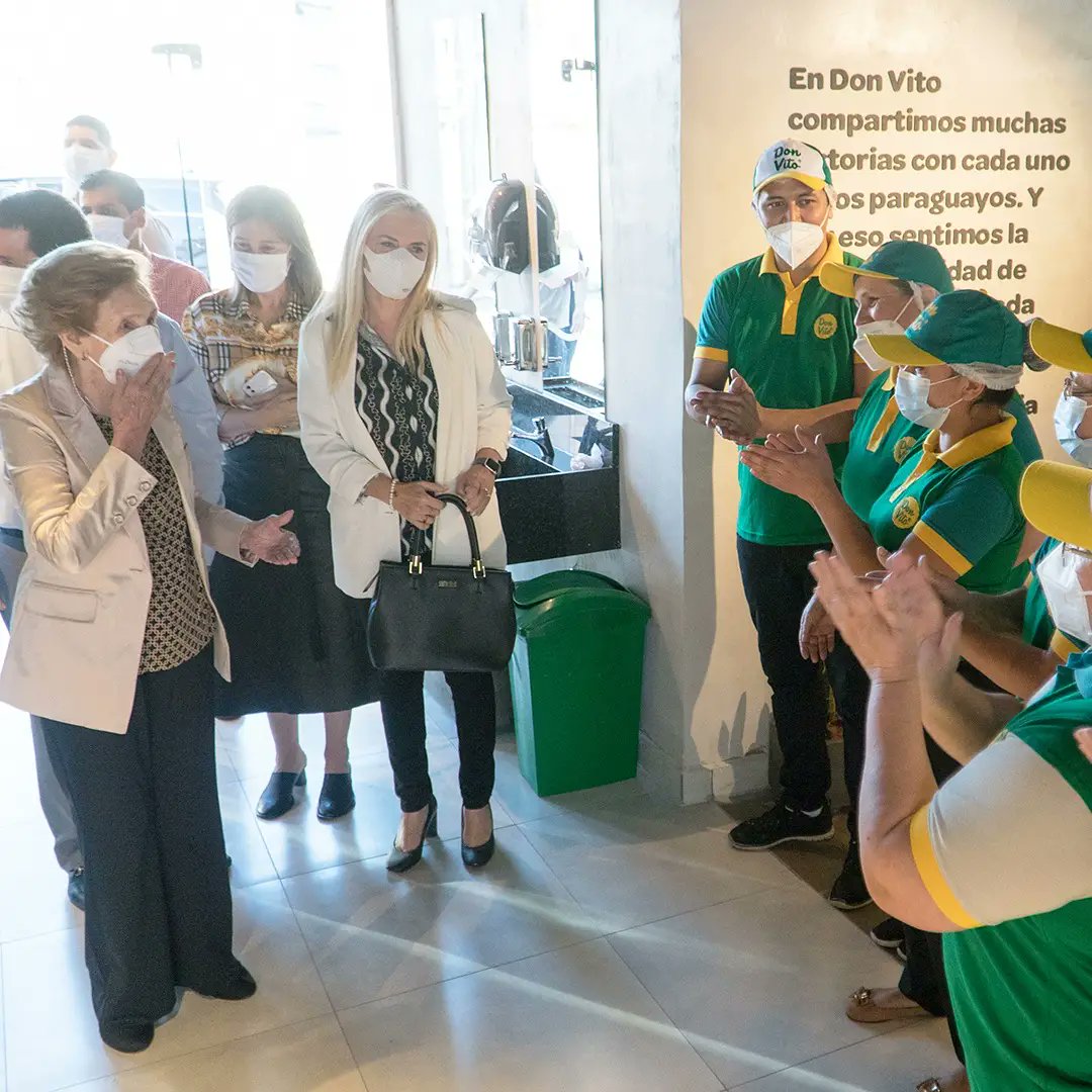 Hoy inauguramos la nueva imagen en nuestro local más emblemático, sobre José Berges. Se agranda la familia, para ofrecerte la mejor calidad y seguir formando parte de la mesa de cada paraguayo/a. #RellenasDeHistorias