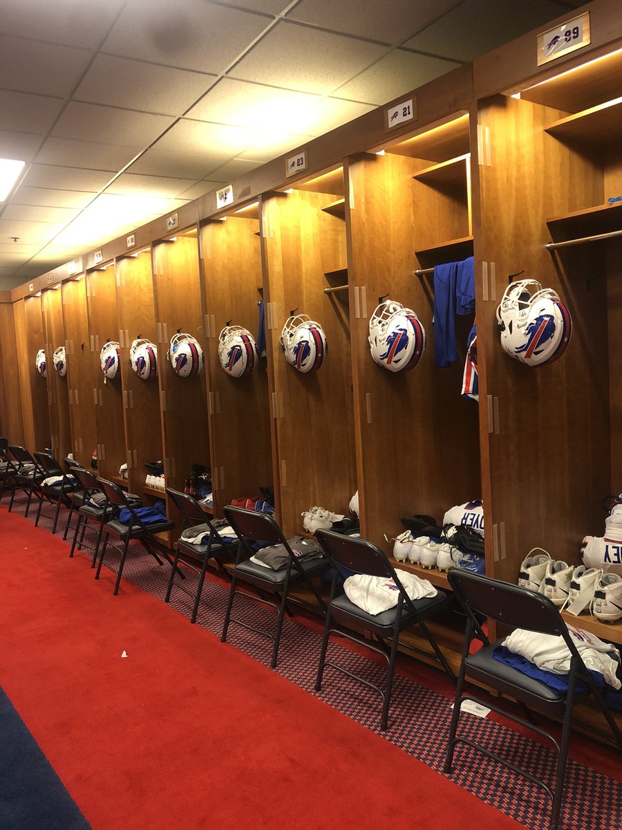 billsequipment's tweet photo. Locker Room setup for MNF #BillsMafia https://t.co/UcXcDDpn15