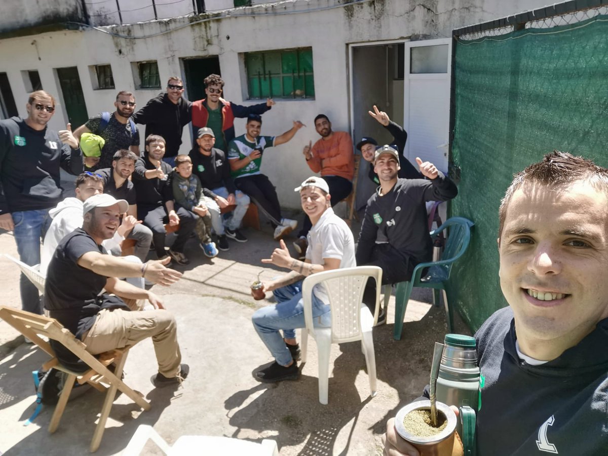 Orgullo eso es lo que siento de este grupo siempre verde 💚 💚