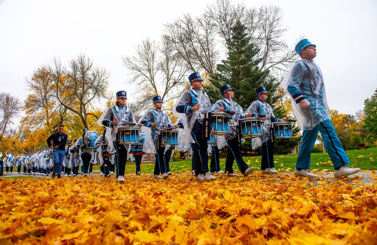 UMaine's tweet photo. Homecoming weekend was a success! 🐻💙 https://t.co/CVud6sCb1Q