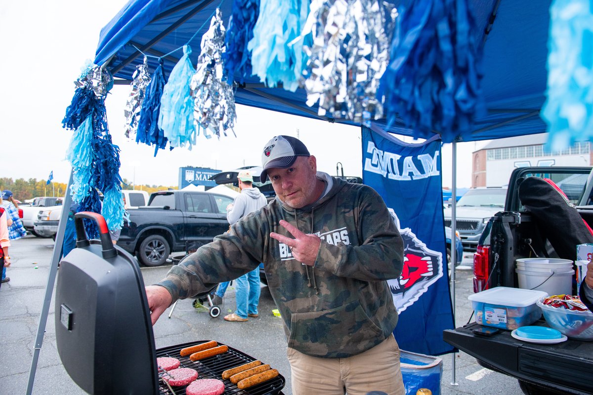 UMaine's tweet photo. Homecoming weekend was a success! 🐻💙 https://t.co/CVud6sCb1Q