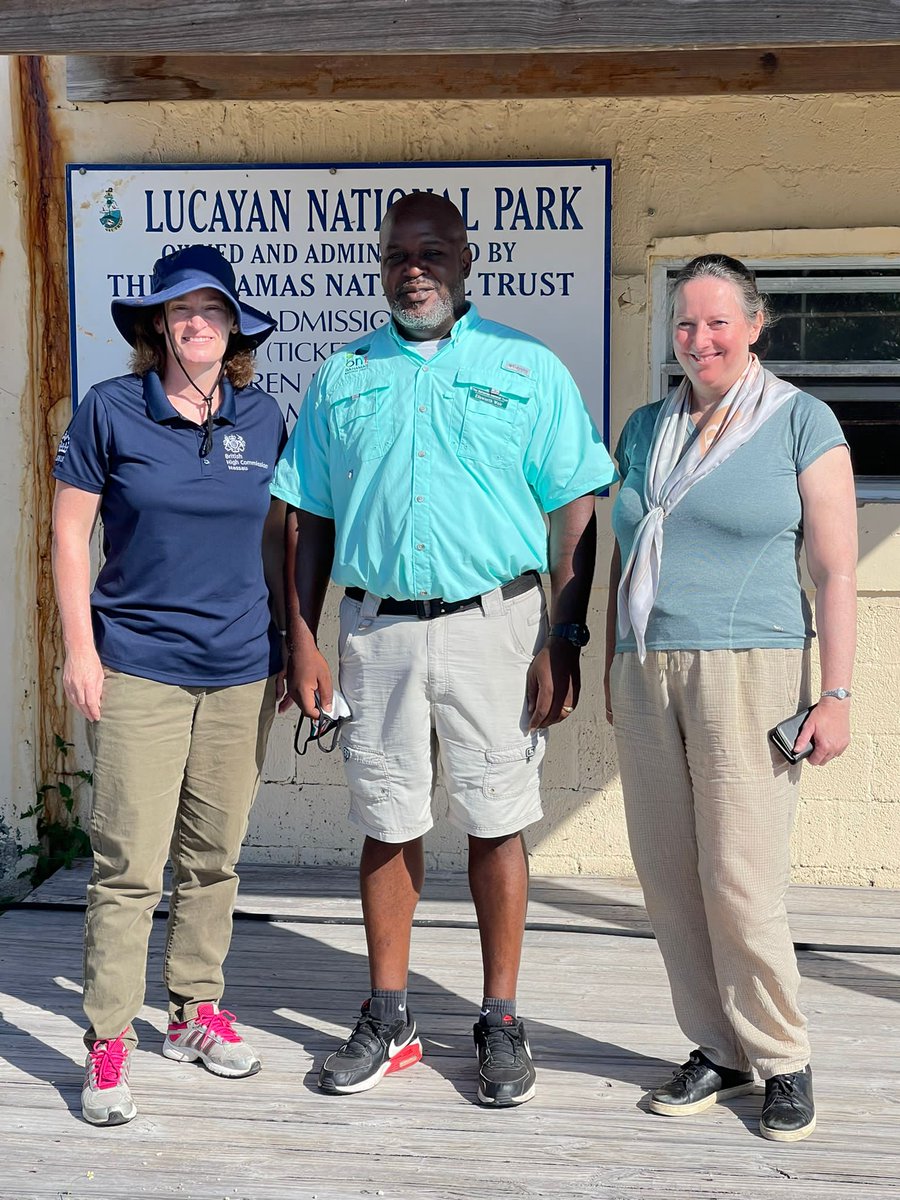 SarahDicksonUK's tweet photo. Fabulous weather ☀️,  perfect for a visit to @BNTBahamas Lucayan National Park 🌿on Grand Bahama 🇧🇸. Looking at the impact of Hurricane #Dorian and how the mangroves, coastline and forests are recovering with @FionaClouder ahead of #COP26 @UKinCaribbean https://t.co/FrTIVDnf7K