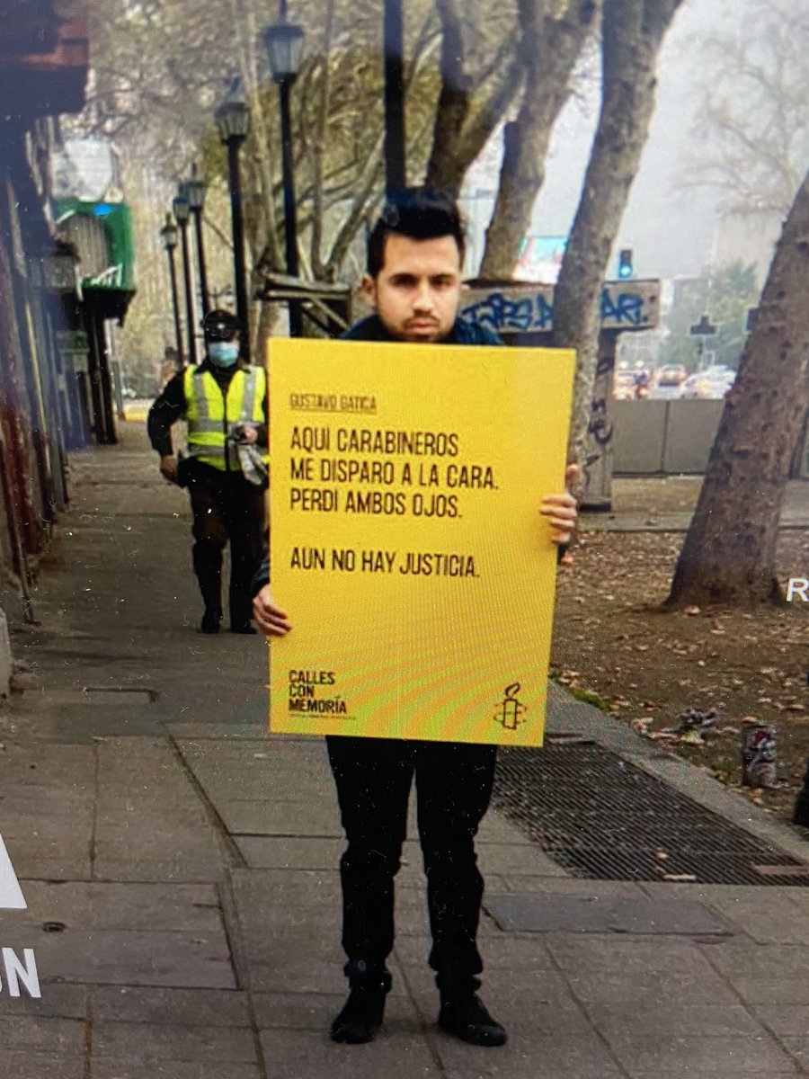Aki_numb's tweet photo. La imagen habla por sí sola #18Oct #EstallidoSocial #Elecciones2021 #ValdiviaCl https://t.co/31QBKUYBfi