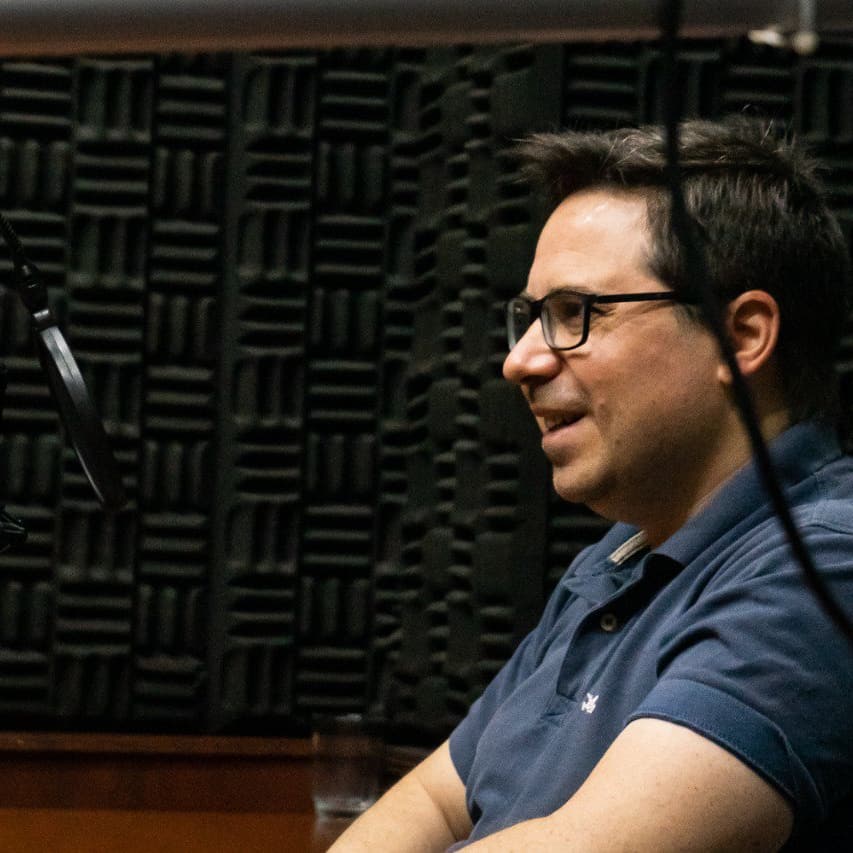 ceacu_uy's tweet photo. La entrevista de hoy en @lacanoa_radio fue a Pablo de los Campos de @UYCG
.
¡ Seguimos con las entrevistas dedicadas a la cultura junto a @BarnabeDiego !
.
¡No te las pierdas! https://t.co/cPMF75W6kI