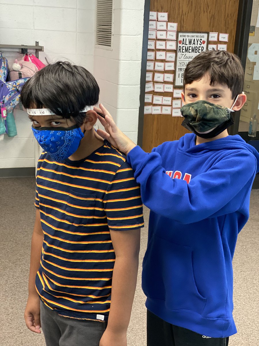 MrsKPersaud's tweet image. Today we picked “just right” for measuring. Students were challenged to use a ruler &amp;amp; a measuring tape to measure their partner’s head, and then reflect on which choice would be better &amp;amp; why. #learnthroughdoing