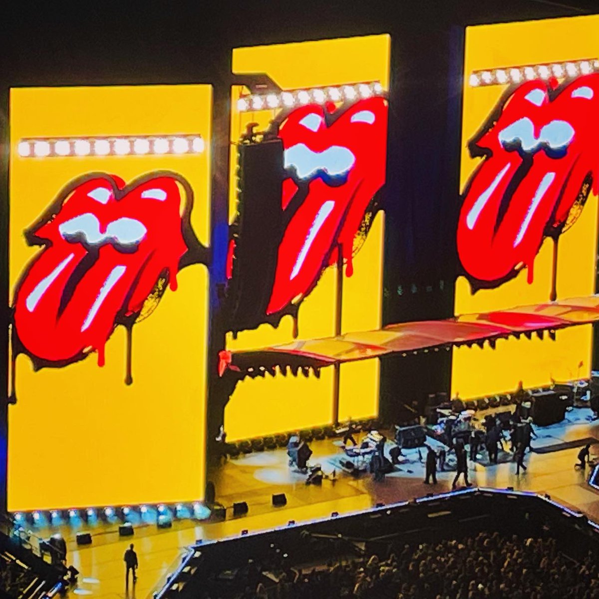 About last night 🤘🏼🪨 #TheRollingStones with my dad 🖤! #SoFiStadium … they still got it 🙌🏼