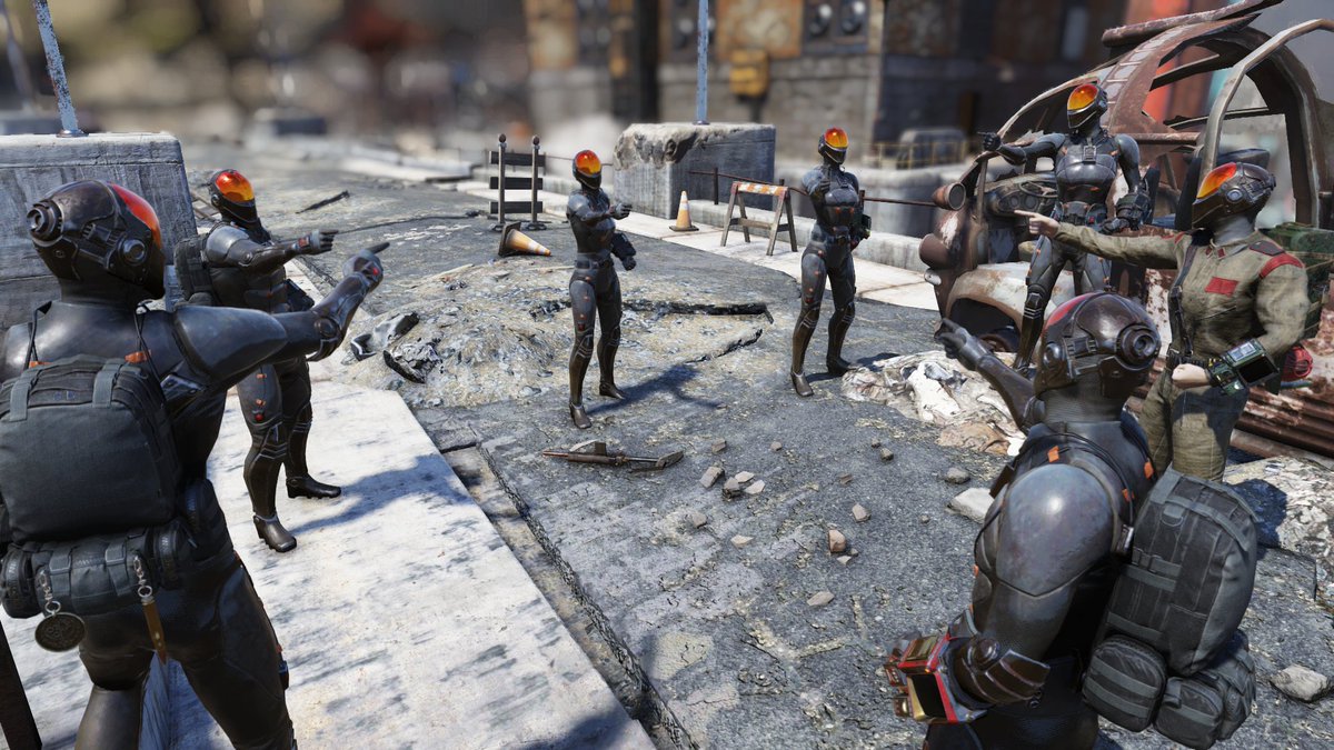 chimichangakinz's tweet photo. Fallout 76: Into the Punix-verse! π All dressed like @PunixBenji π€
#Fallout76 #76meetup https://t.co/UBvMcYU1g0