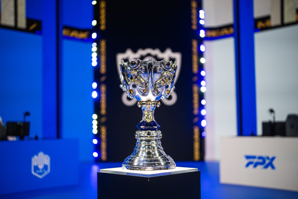 2021Worlds's tweet photo. Quartas de Final!

• seed 1

🇰🇷 DK  🇨🇳 RNG
🇰🇷 T1 🇰🇷 GEN

• seed 2

🇺🇸 C9 🇨🇳 EDG
🇰🇷 HLE 🇪🇺 MAD

#Worlds2021 https://t.co/RjRPbBrneq