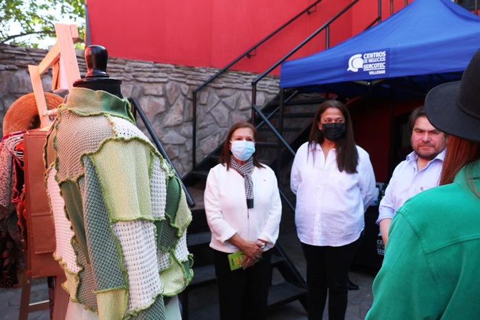 Centro de Negocios <a href="/SercotecAtacama/">Sercotec Atacama</a>  Vallenar inaugura remodeladas instalaciones.
<a href="/DPPHuasco/">Delegación Presidencial Provincial de Huasco</a> <a href="/galeb_bou/">nelly galeb bou</a>  realiza llamado a los emprendedores(as) hacer uso de estas instalaciones y a fortalecer sus iniciativas
dpphuasco.gob.cl/.../centro-de-…