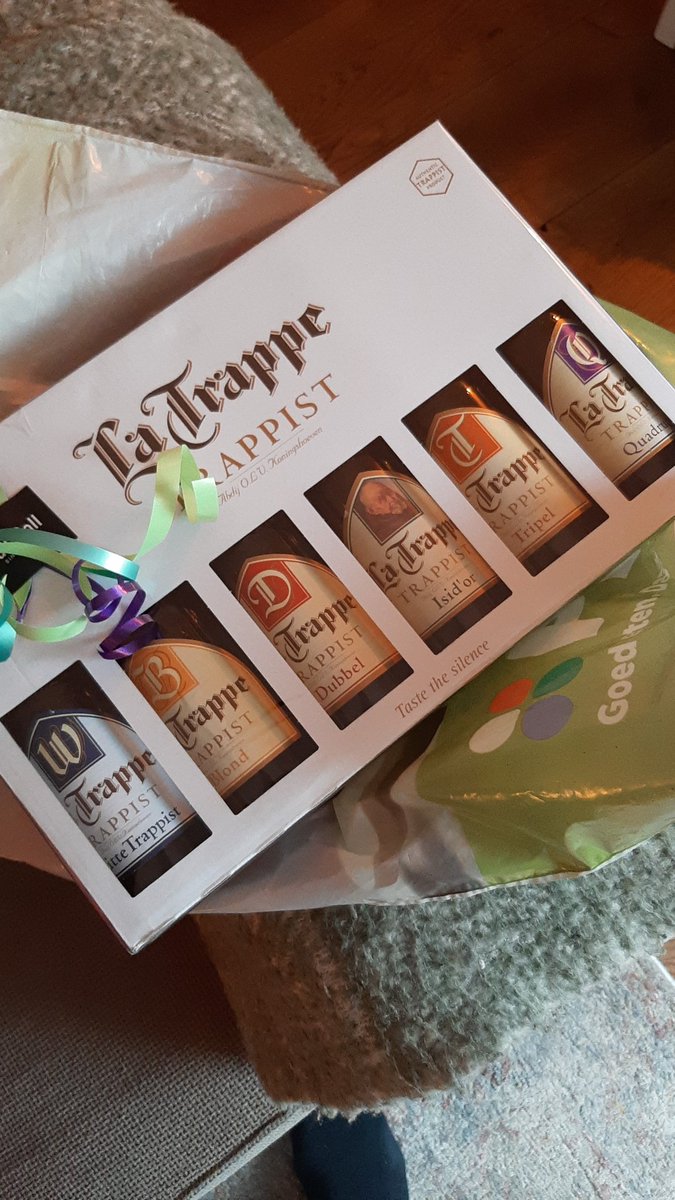 JansenEJG's tweet image. Ex collega 3 minuten geholpen via #teamviewer. Stelde niets voor, maar na 60minuten stond ie met een bierpakket op de stoep. #wasnietnodiggeweest #kmspico