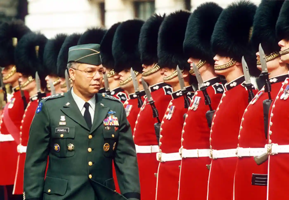 kallywilli's tweet photo. @BarackObama These photos say it all! American patriot and hero. 
RIP, General Powell!! https://t.co/KVLZqMrRoe