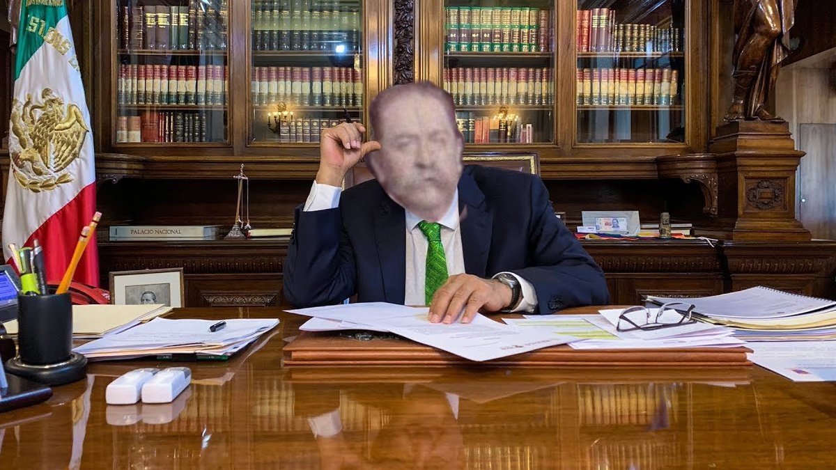 TuSugaRichy's tweet photo. @elbigotesrojo @SinuheJurado Ay 
Me sentía como el presidente de México 
Extraño tener tanto poder 
Aquí en el cielo Dios se siente el más importante y nono mi ciela 
#MrPresident https://t.co/oOBGNf4kWh