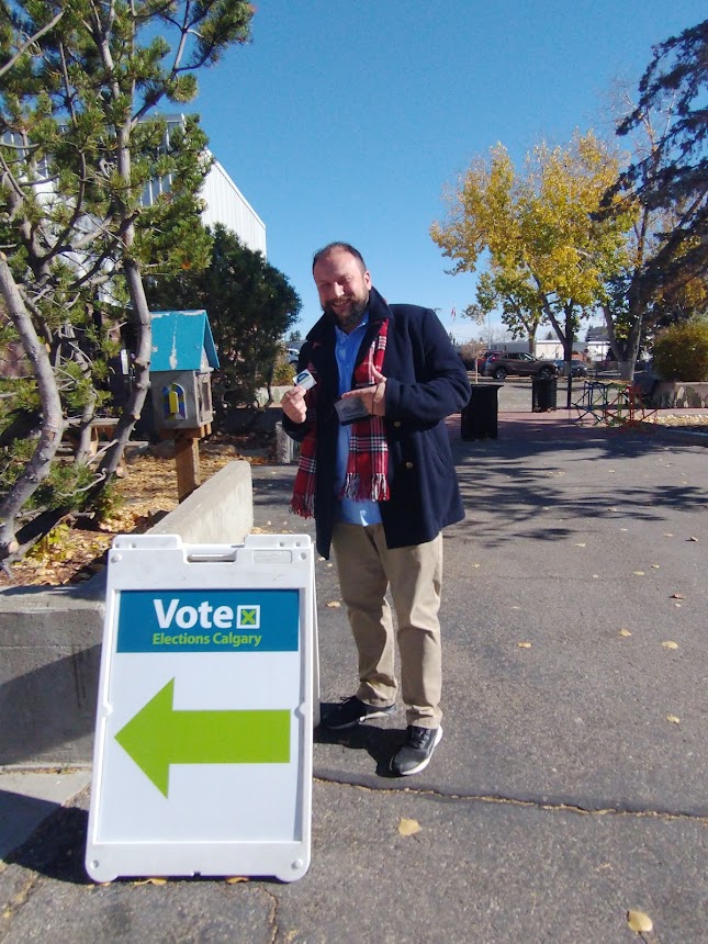 chris_blatch's tweet photo. Today's the day! Make sure you get out there and VOTE TODAY!

VOTE TODAY. Ballot boxes close at 8PM. So long as you're in line before 8PM you can't be turned away.

#yycvotes #yycvote #yyccc #yycward1 https://t.co/mGIhFIy0d5
