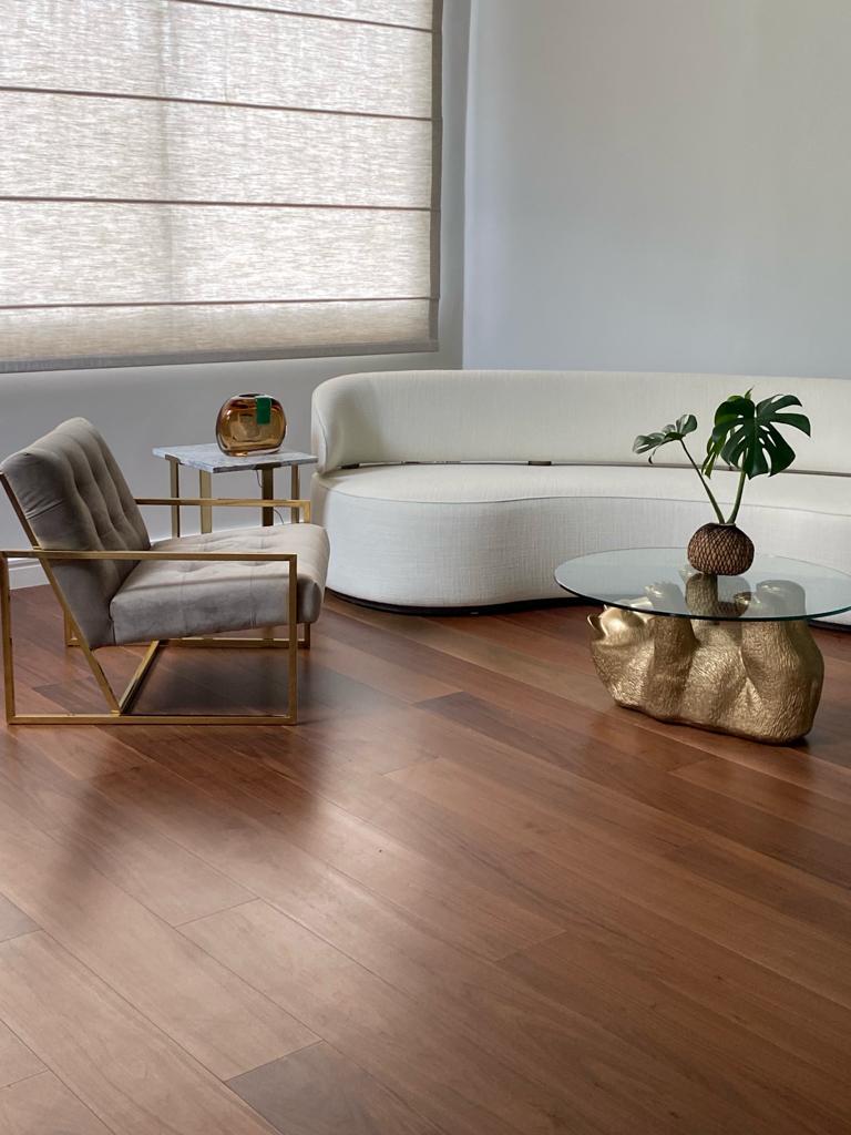 GalvezVitto's tweet photo. Finalizando o décor | São Paulo, Brasil.
#studiogalvezdevitto #arquitetura #interiores #decorstudiogalvezdevitto #details #decoration #architecture #interiors #living #decoração #escada #decor #design #workinprogress https://t.co/vDmeVH0vlY