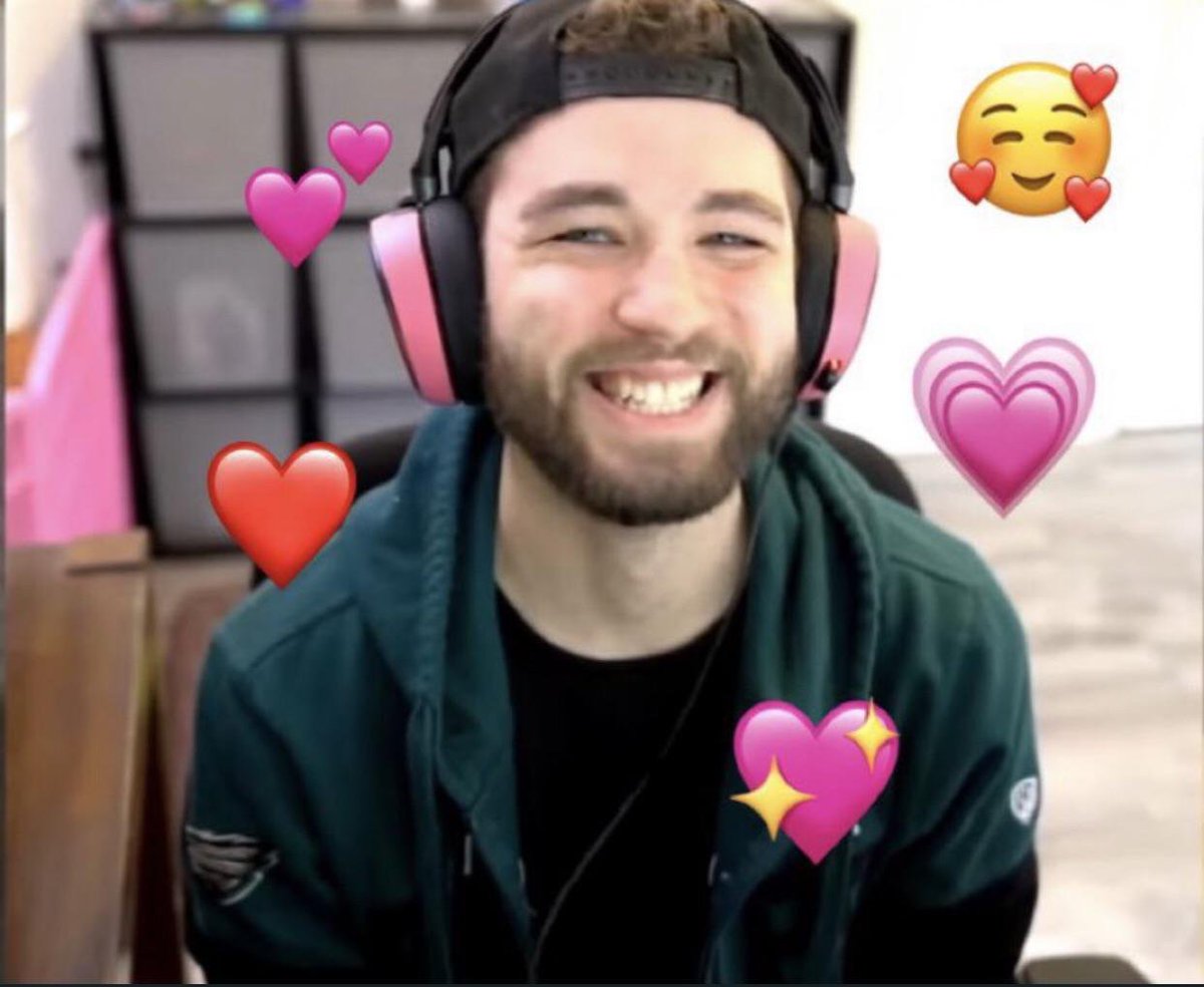 FaZe Clan tweet media