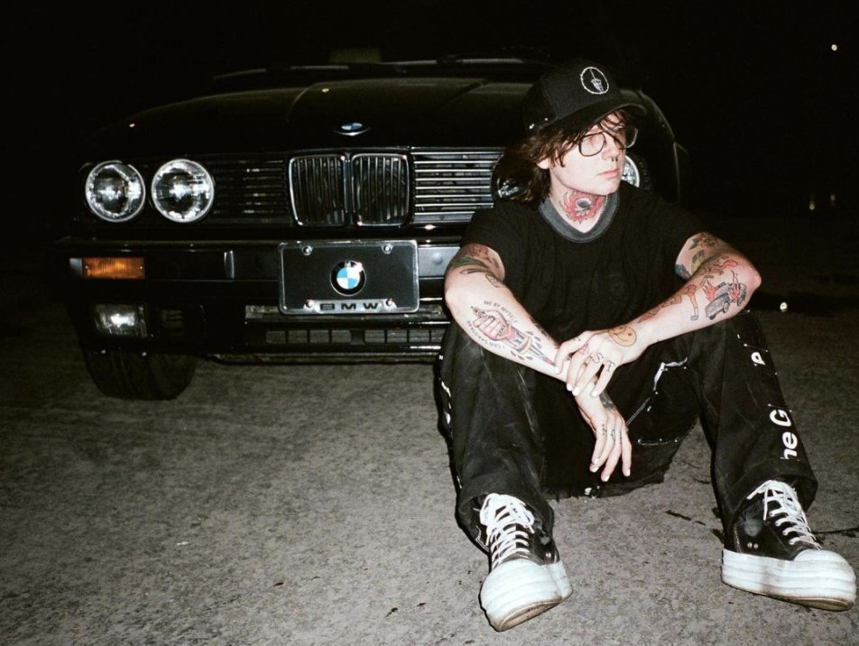 Listen to Jordan and Demi talk to <a href="/suecothechild/">sueco</a> about the evolution of his sound, from "fast" to working with <a href="/travisbarker/">Travis Barker</a>.
open.spotify.com/episode/1aNshy…