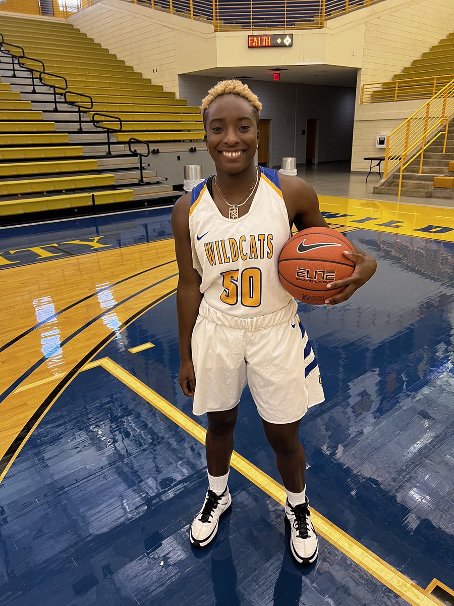 Naia Benefield tweet media