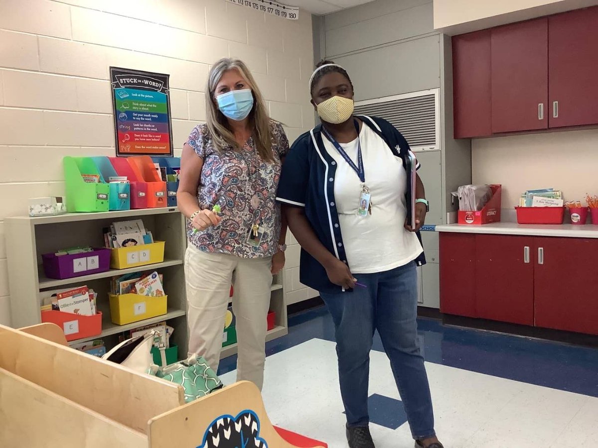 LIESOspreys's tweet photo. We participated in Collaborative Quarterly Planning last week. Each grade level, along with members of ILT, observed Scholastic in action from our local experts at BRES! Thank you BRES teachers and Principal @cgoodwinelewis for hosting our amazing teachers🥳. 
#ItsTimeToPUSH https://t.co/dQ1JlR9Lqa