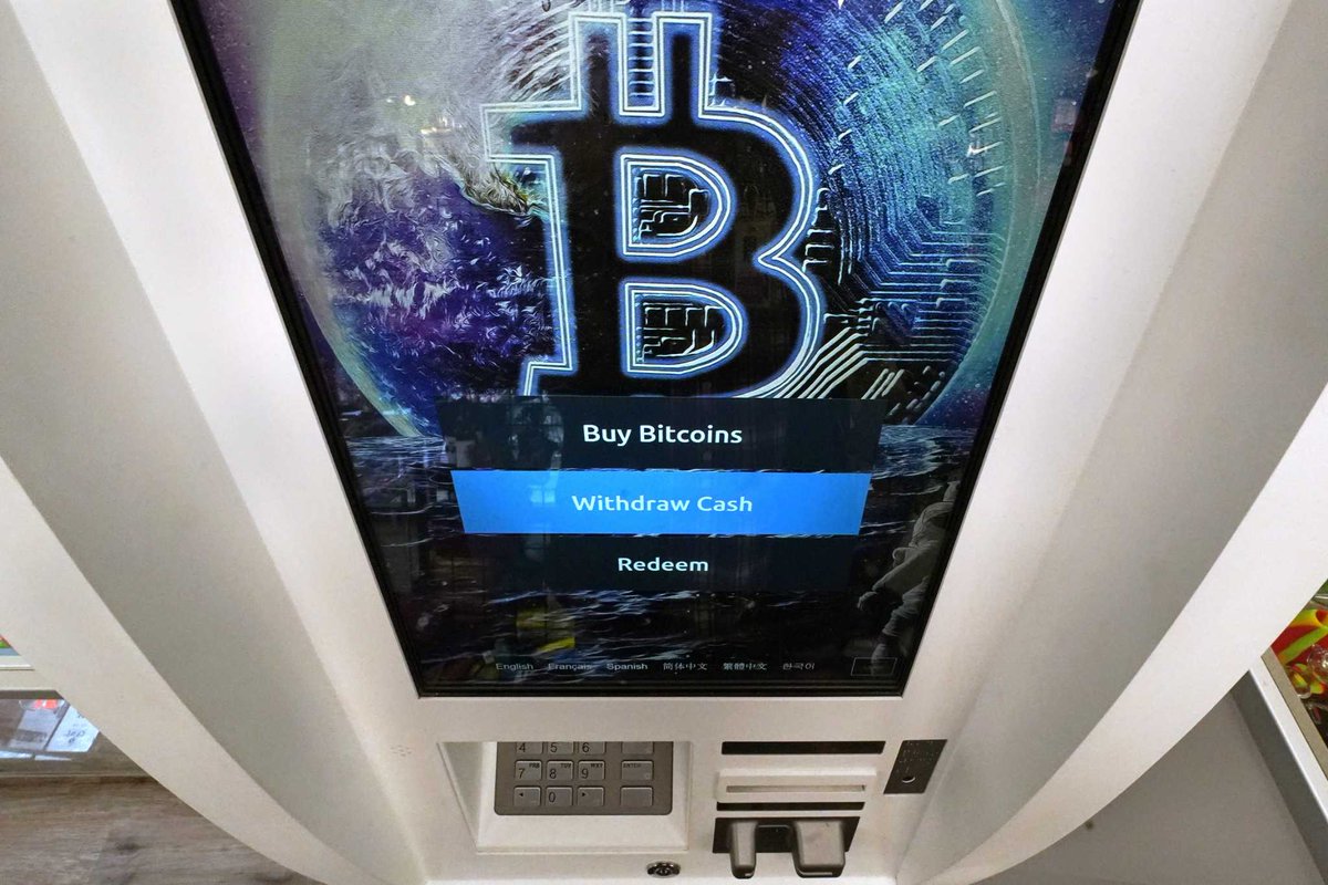 bitcoinagile's tweet photo. #bitcoin investing could get boost from exchange-traded fund #MichaelSapir #ToddRosenbluth #BenJohnson #BITO #U.S. #NorthAmerica #NEWYORK #AP #MCComplete-State&National #FinancialServices #InvestmentCompanyInstitute #IRA #CFRA https://t.co/Pm3mYp9b1H https://t.co/ykoLZwVOY4