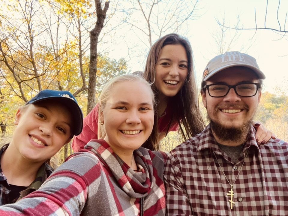 HolyCrossND's tweet photo. The fall break Marian Pilgrimage continues in Wisconsin. 
#fallbreak2021 https://t.co/6CL16Kaj0r